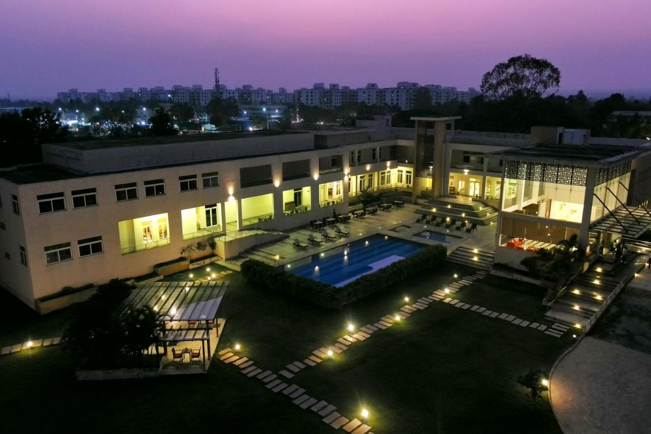 Spree Resort At Century Wintersun Dod Ballapur Экстерьер фото